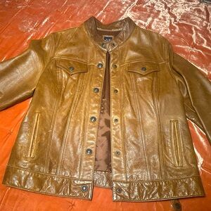 GAP Women’s Leather Jacket size XL Rich Tan